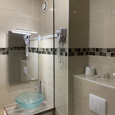 Hotel De Belfort 3*
